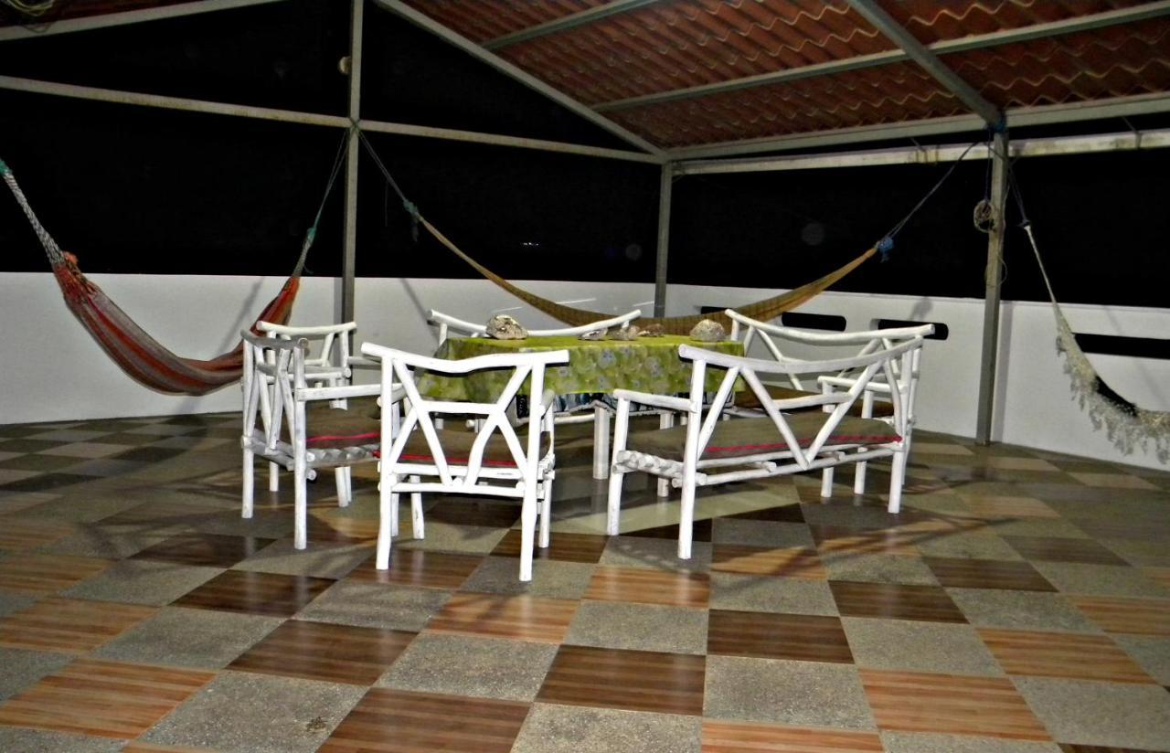 Casa Blanca Puerto Lopez Apartment Exterior photo